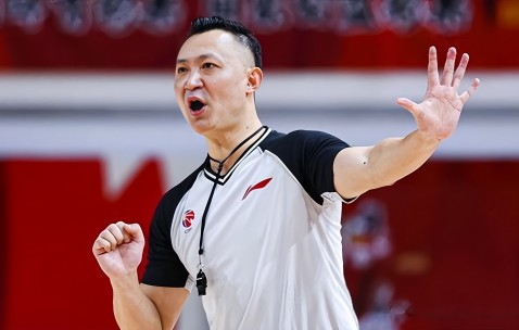 开云官方网站-包含风云突变！罗马冲刺阶段手感冰凉，CBA常规赛版图或变，压力陡增，球队文化再被提及的词条