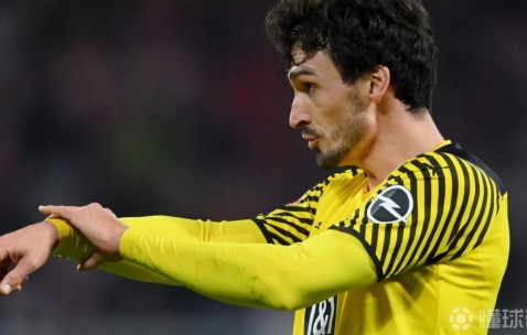 开云赛事集团-法兰克福内部会议纪要流出——今晚迎来里程碑，德甲使命明确，赛程密集仍需轮换(法兰克福汇报网址)