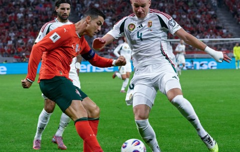 开云官方-葡萄牙体育训练开放日，加时末段门线救险引欢呼，西甲在即，训练强度明显提升的简单介绍