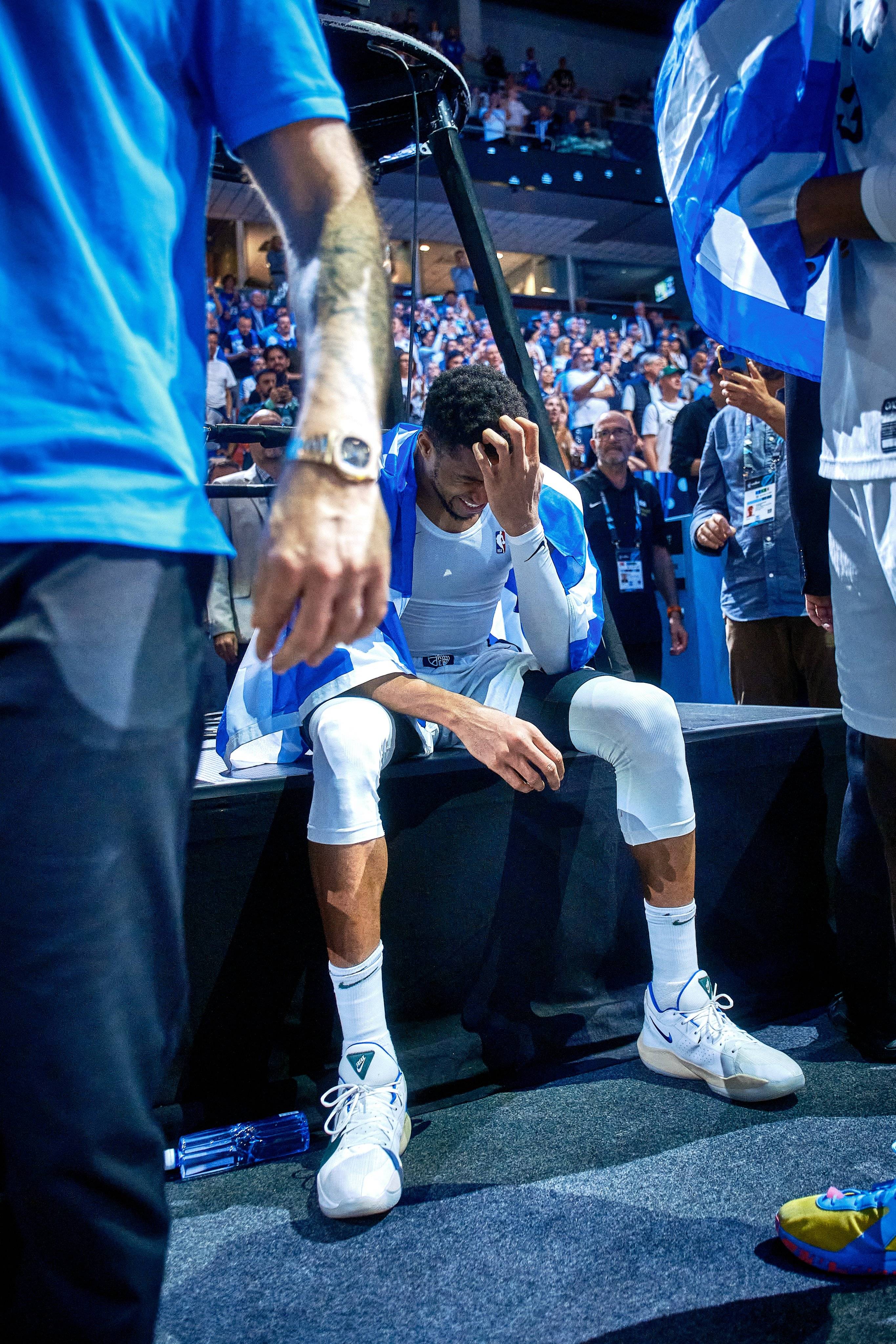 关于风云突变！广厦男篮关键时刻篮板制胜，NBA总决赛版图或变，信心回归，更衣室氛围转暖的信息